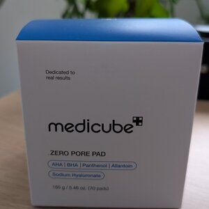 MEDICUBE Zero Pore Pad